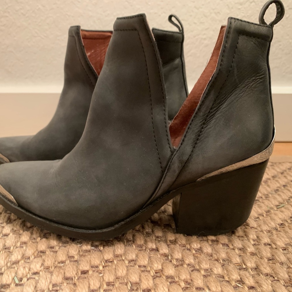 Jeffrey Campbell Cromwell Booties